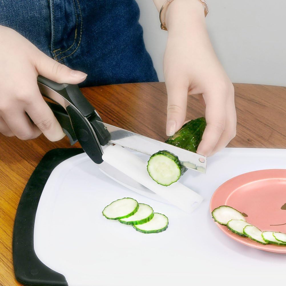 2-in-1 Kitchen Scissors with Built-In Cutting Board – Multipurpose Stainless Steel Tool for Vegetables, Fruits, Bread & Cheese